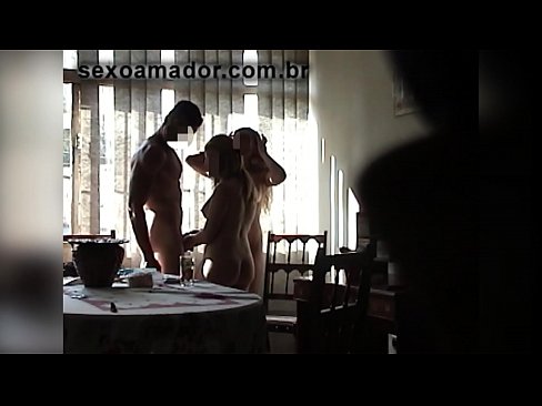 ❤️ L'amichi sessu invitanu un omu gigante è un trio cun ellu ️❌  Sessu à porn co.xxx050890.ru ❌