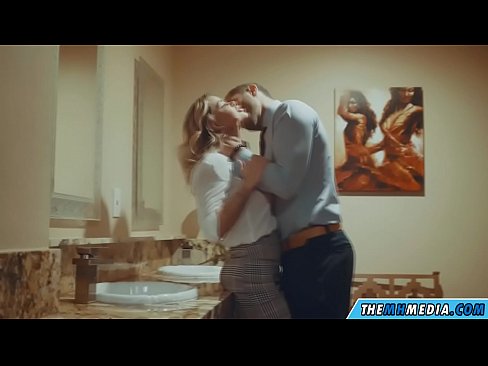 ❤️ Quandu una bionda tettona ti seduce in un bagnu publicu ️❌ Sessu à porn co.xxx050890.ru ❌
